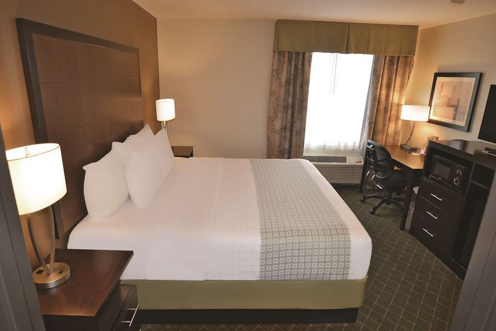 Готель La Quinta By Wyndham Portland Airport Номер фото